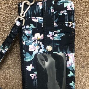 VERA BRADLEY  Wristlet